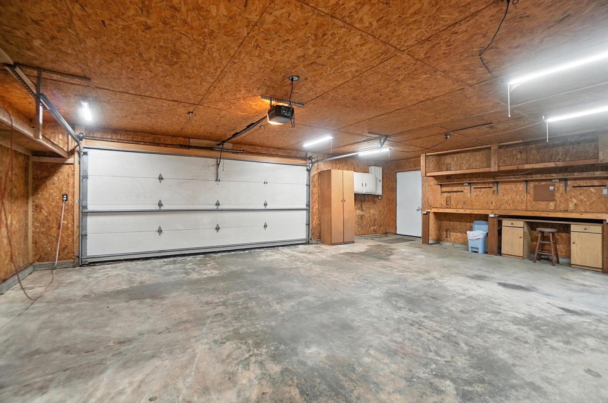 910 Alcony-Conover Road, Troy, Ohio 45373