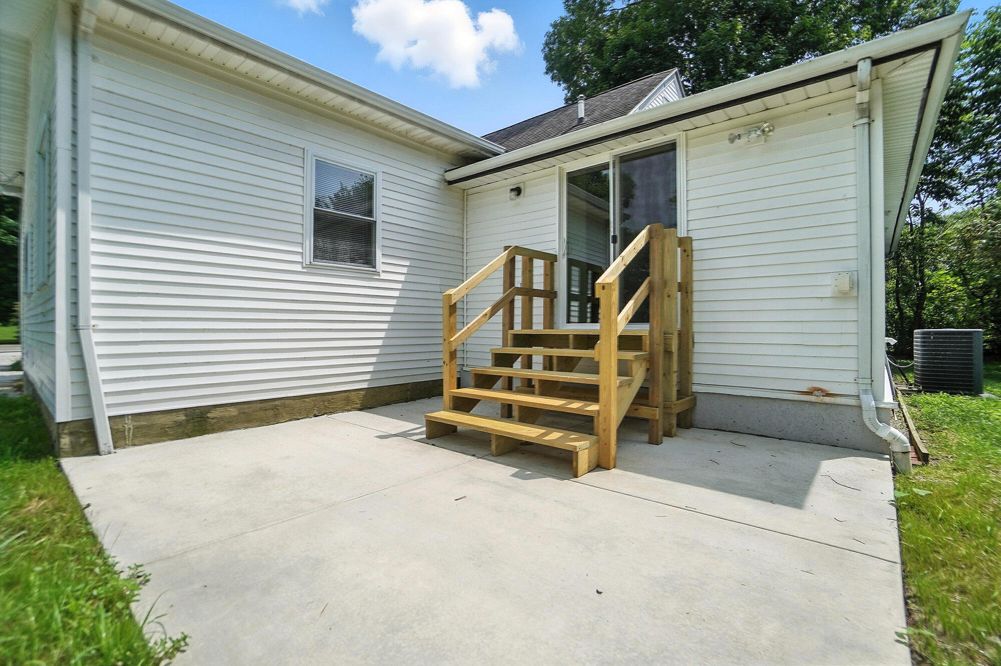 910 Alcony-Conover Road, Troy, Ohio 45373