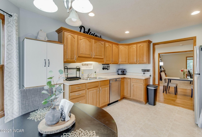 3937 Cherokee Drive, Lima, Ohio, 3 Bedrooms Bedrooms, ,2 BathroomsBathrooms,Residential,For Sale,Cherokee,307842