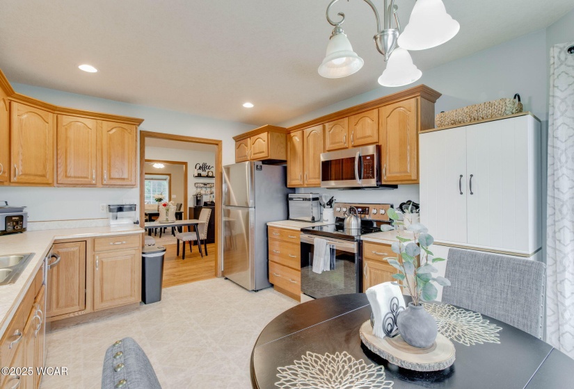 3937 Cherokee Drive, Lima, Ohio, 3 Bedrooms Bedrooms, ,2 BathroomsBathrooms,Residential,For Sale,Cherokee,307842