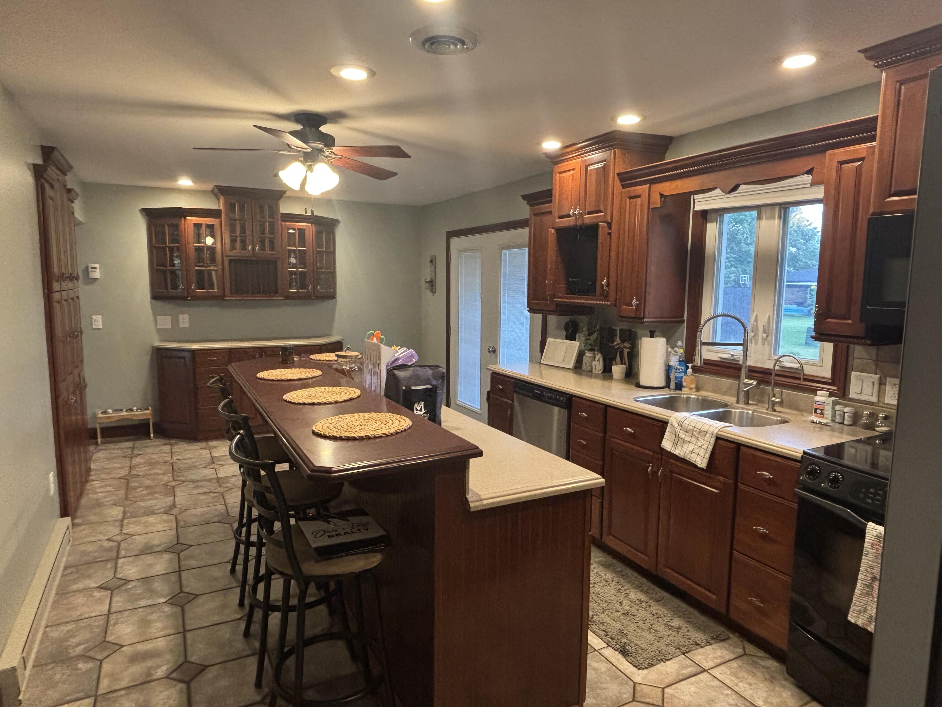 212 Terrace Avenue, Coldwater, Ohio 45828