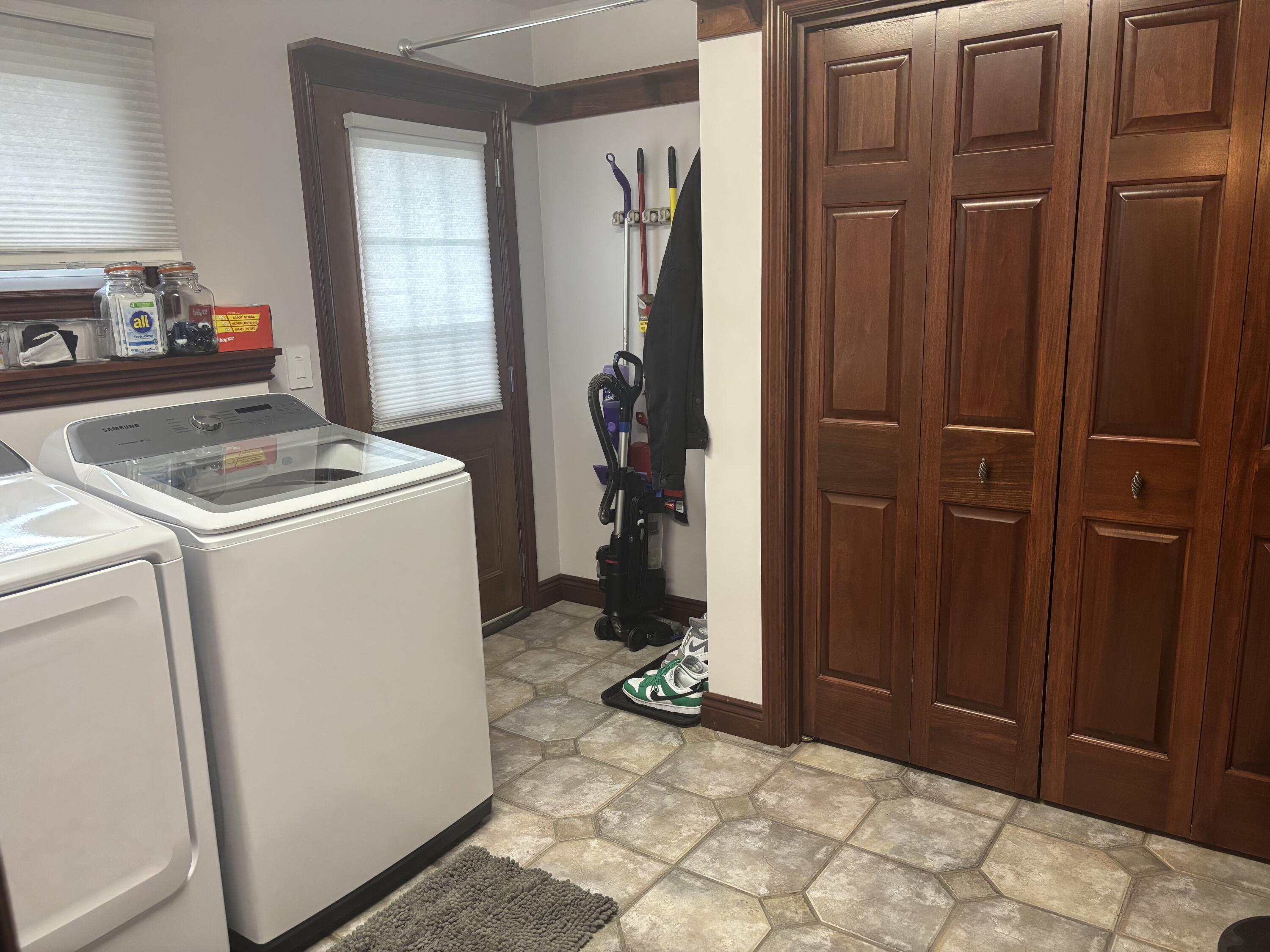 212 Terrace Avenue, Coldwater, Ohio 45828