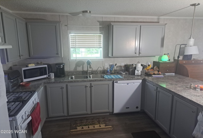 835 Skinner Street, Delphos, Ohio, 2 Bedrooms Bedrooms, ,2 BathroomsBathrooms,Residential,For Sale,Skinner,307844