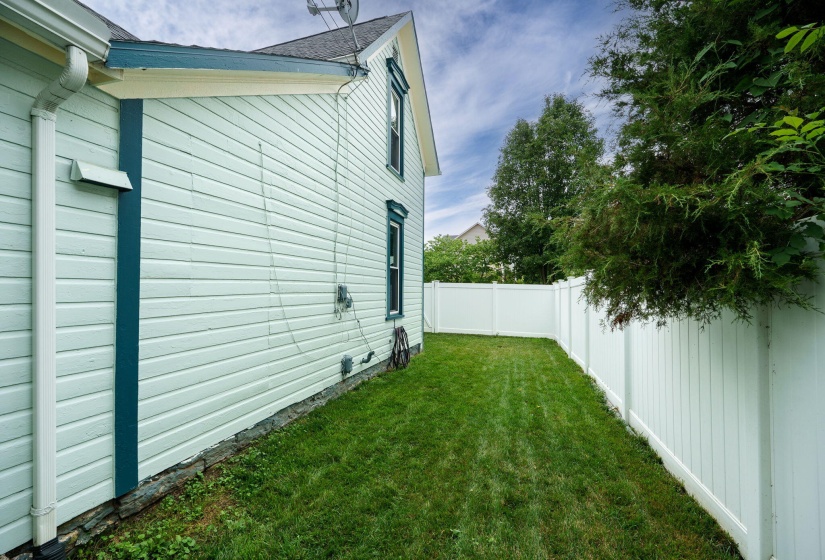 34-web-or-mls-435-s-walnut-st