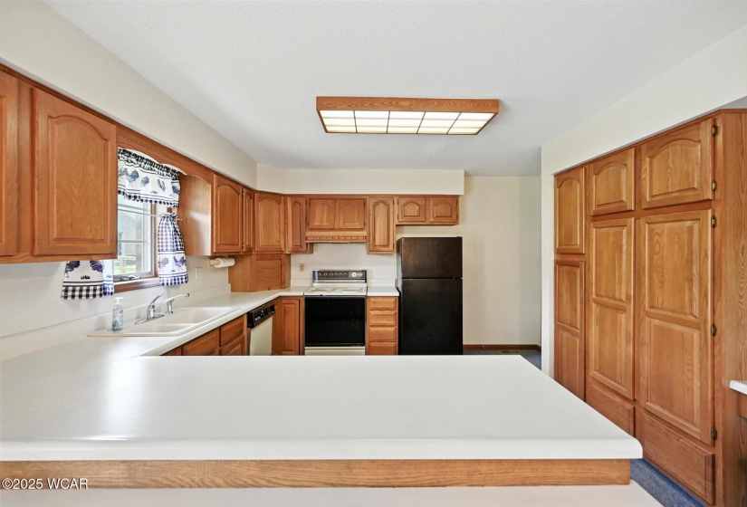 1739 Plainfield Drive, Lima, Ohio, 3 Bedrooms Bedrooms, ,2 BathroomsBathrooms,Residential,For Sale,Plainfield,307852