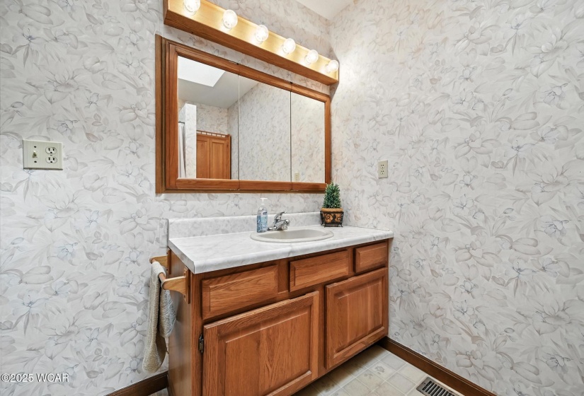 1739 Plainfield Drive, Lima, Ohio, 3 Bedrooms Bedrooms, ,2 BathroomsBathrooms,Residential,For Sale,Plainfield,307852