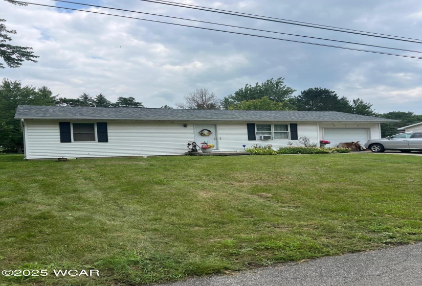 180 Huber Street, Bluffton, Ohio, 2 Bedrooms Bedrooms, ,1 BathroomBathrooms,Residential,For Sale,Huber,307854