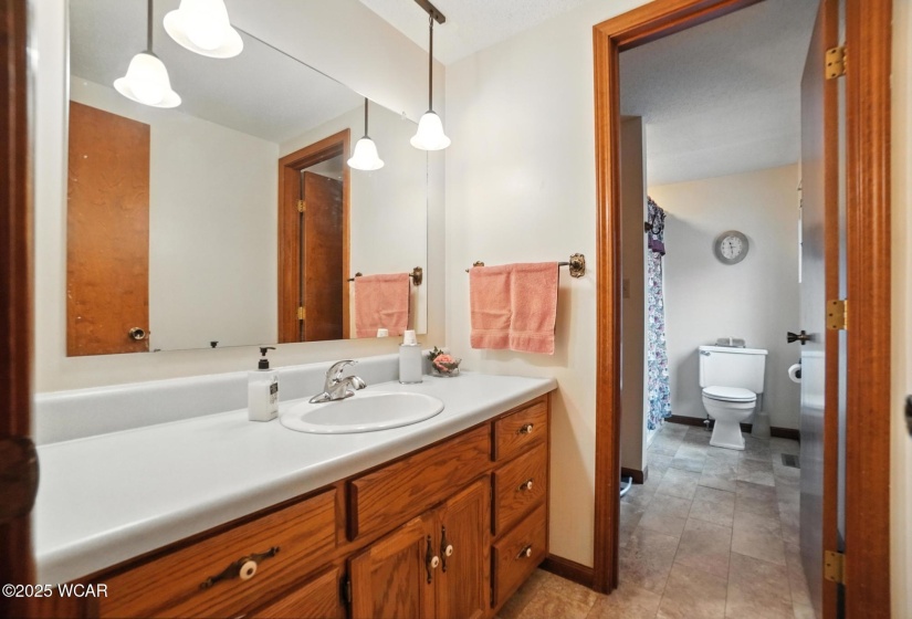 2136 Arlington Drive, Lima, Ohio, 3 Bedrooms Bedrooms, ,2 BathroomsBathrooms,Residential,For Sale,Arlington,307855