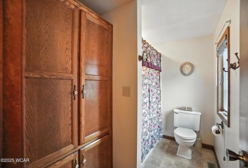 2136 Arlington Drive, Lima, Ohio, 3 Bedrooms Bedrooms, ,2 BathroomsBathrooms,Residential,For Sale,Arlington,307855