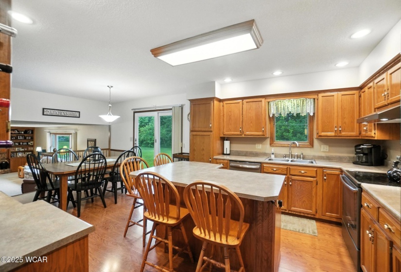 2136 Arlington Drive, Lima, Ohio, 3 Bedrooms Bedrooms, ,2 BathroomsBathrooms,Residential,For Sale,Arlington,307855