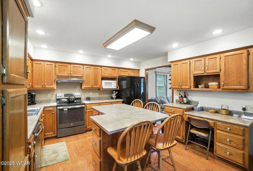2136 Arlington Drive, Lima, Ohio, 3 Bedrooms Bedrooms, ,2 BathroomsBathrooms,Residential,For Sale,Arlington,307855