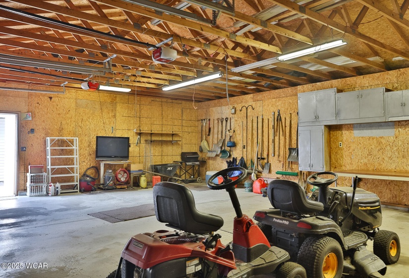728 Meadowbrook Dr Drive, Lima, Ohio, 3 Bedrooms Bedrooms, ,1 BathroomBathrooms,Residential,For Sale,Meadowbrook Dr,307857