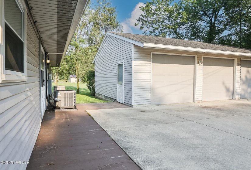 728 Meadowbrook Dr Drive, Lima, Ohio, 3 Bedrooms Bedrooms, ,1 BathroomBathrooms,Residential,For Sale,Meadowbrook Dr,307857