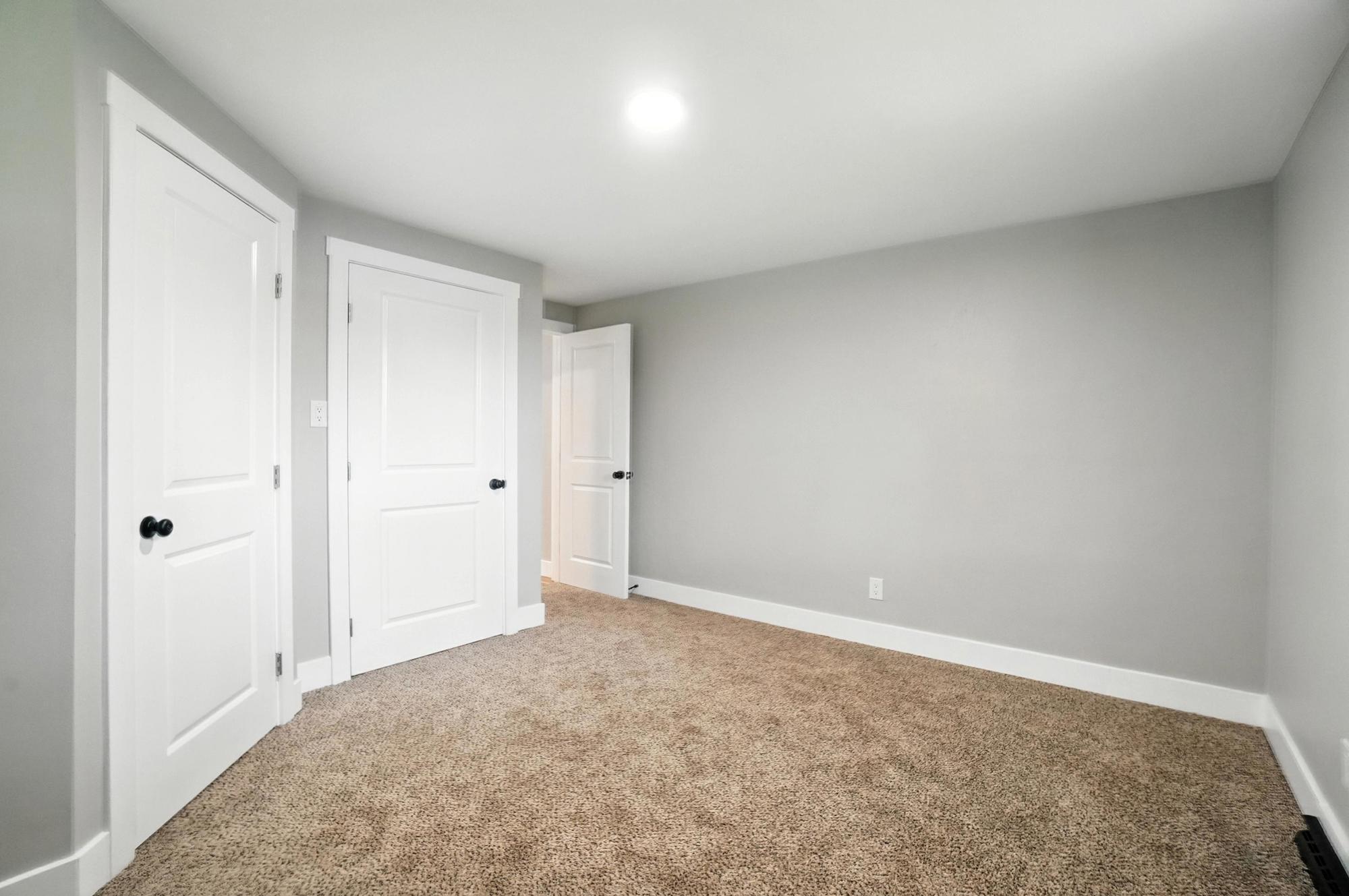 1709 Thomas Drive, Springfield, Ohio 45503