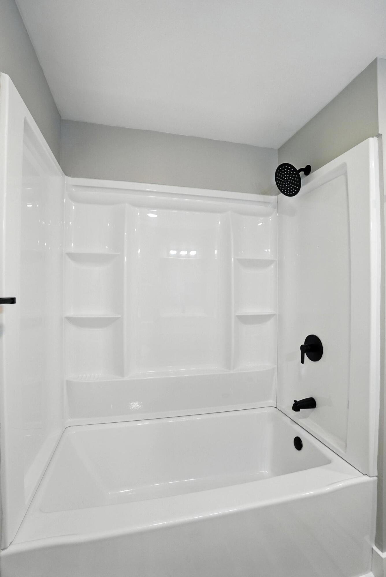 1709 Thomas Drive, Springfield, Ohio 45503