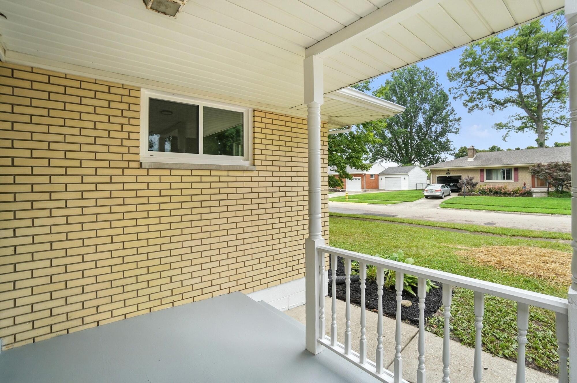 1709 Thomas Drive, Springfield, Ohio 45503