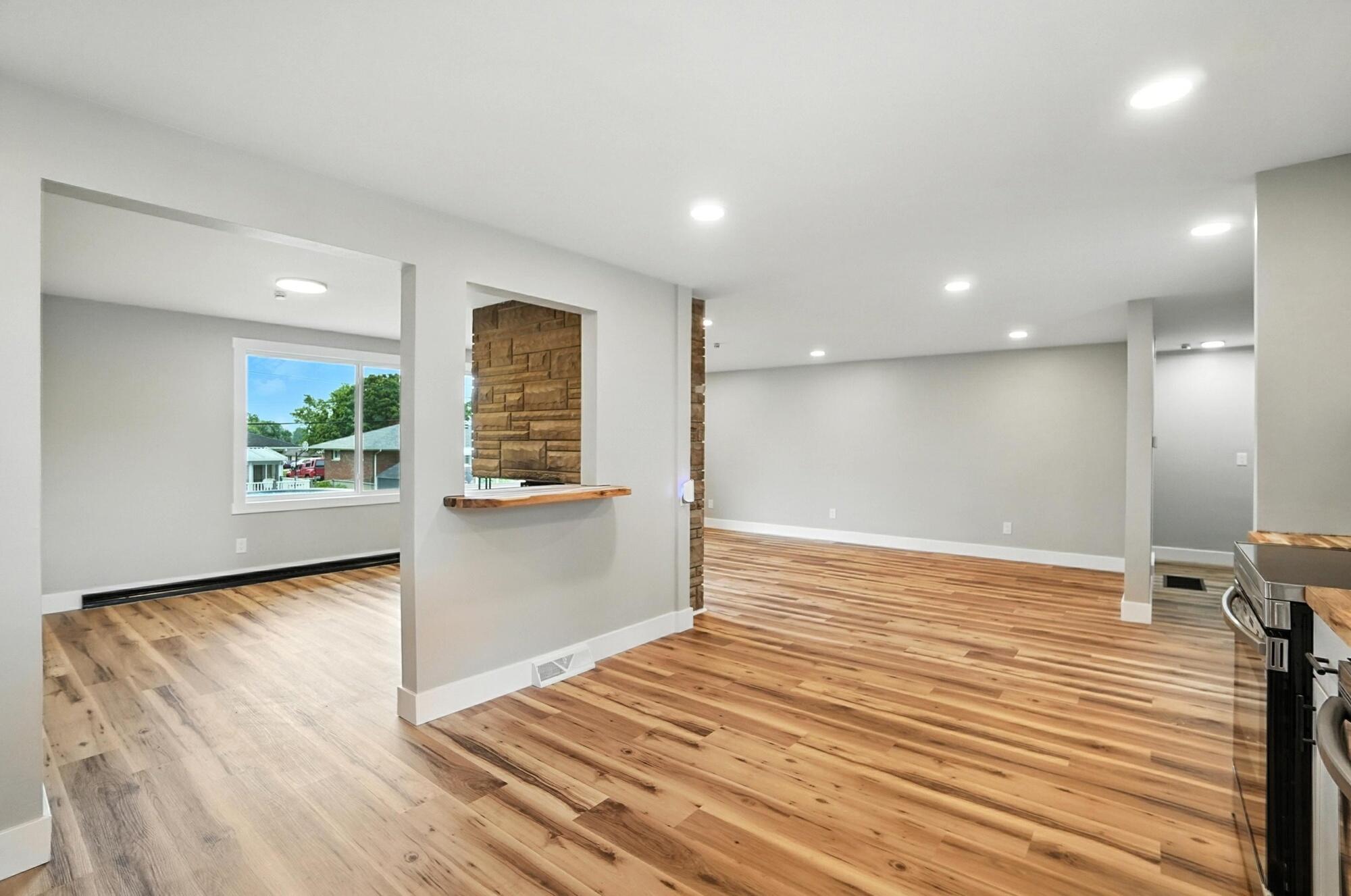 1709 Thomas Drive, Springfield, Ohio 45503