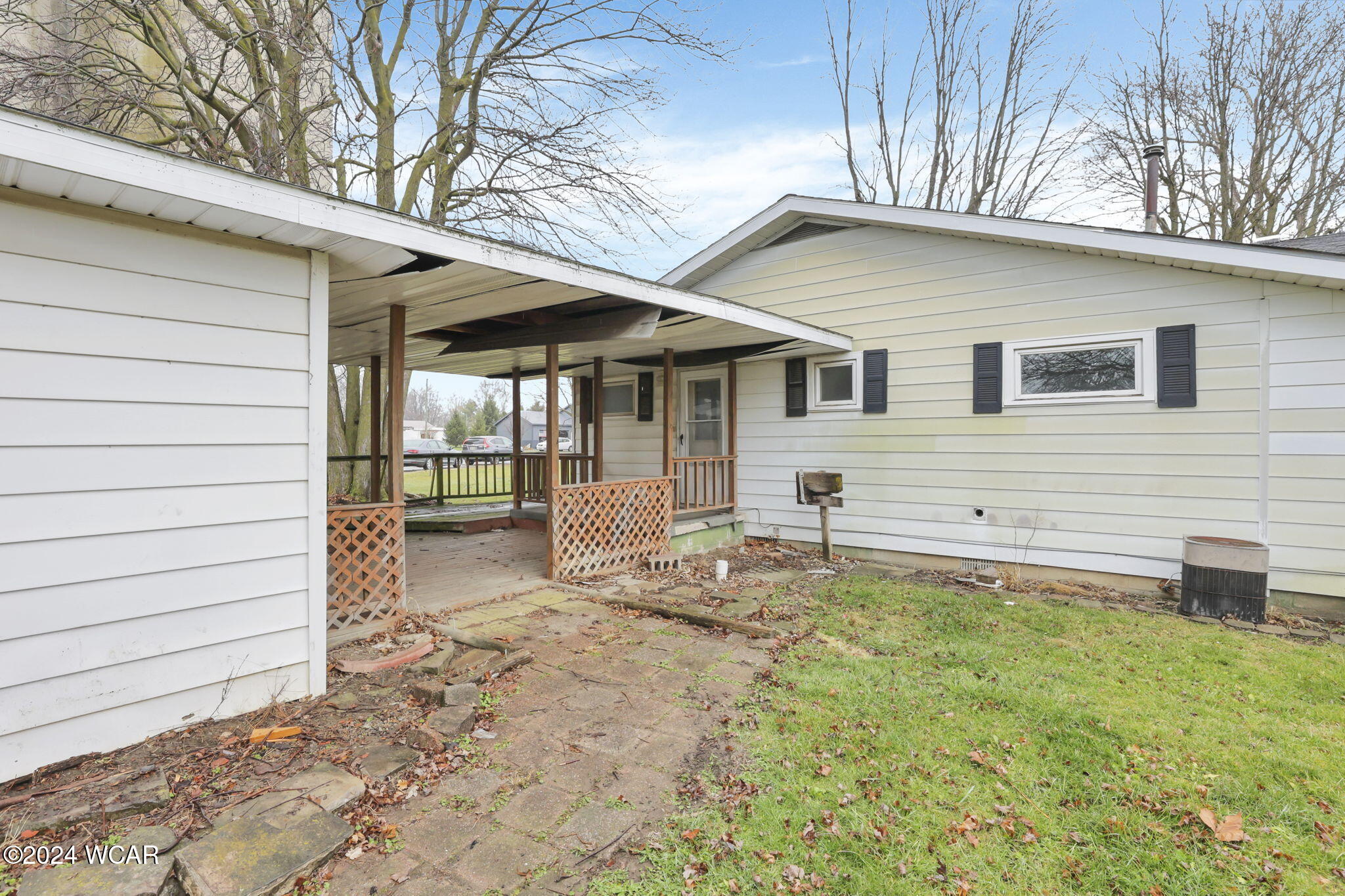 210 Front Street, Alger, Ohio