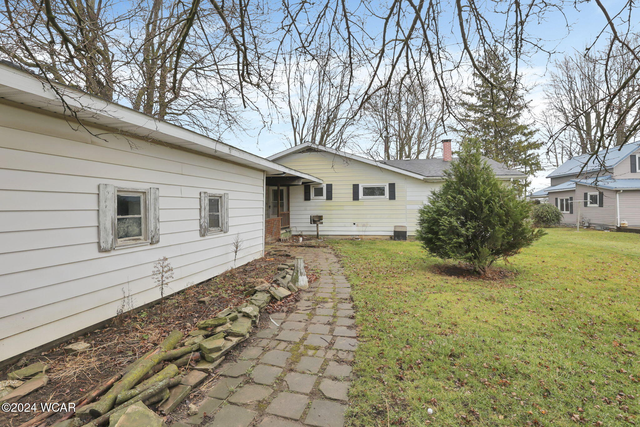 210 Front Street, Alger, Ohio