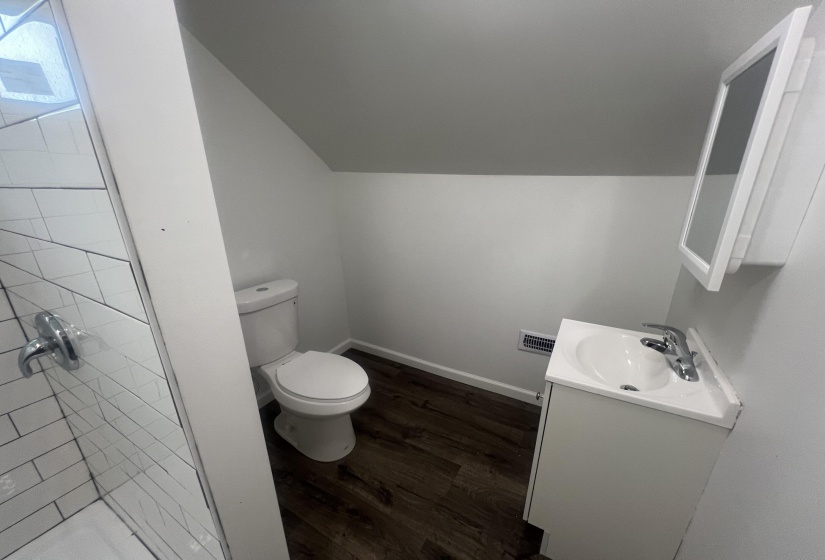 Upstairs Bath