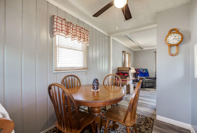 14-web-or-mls-827-barker-dr