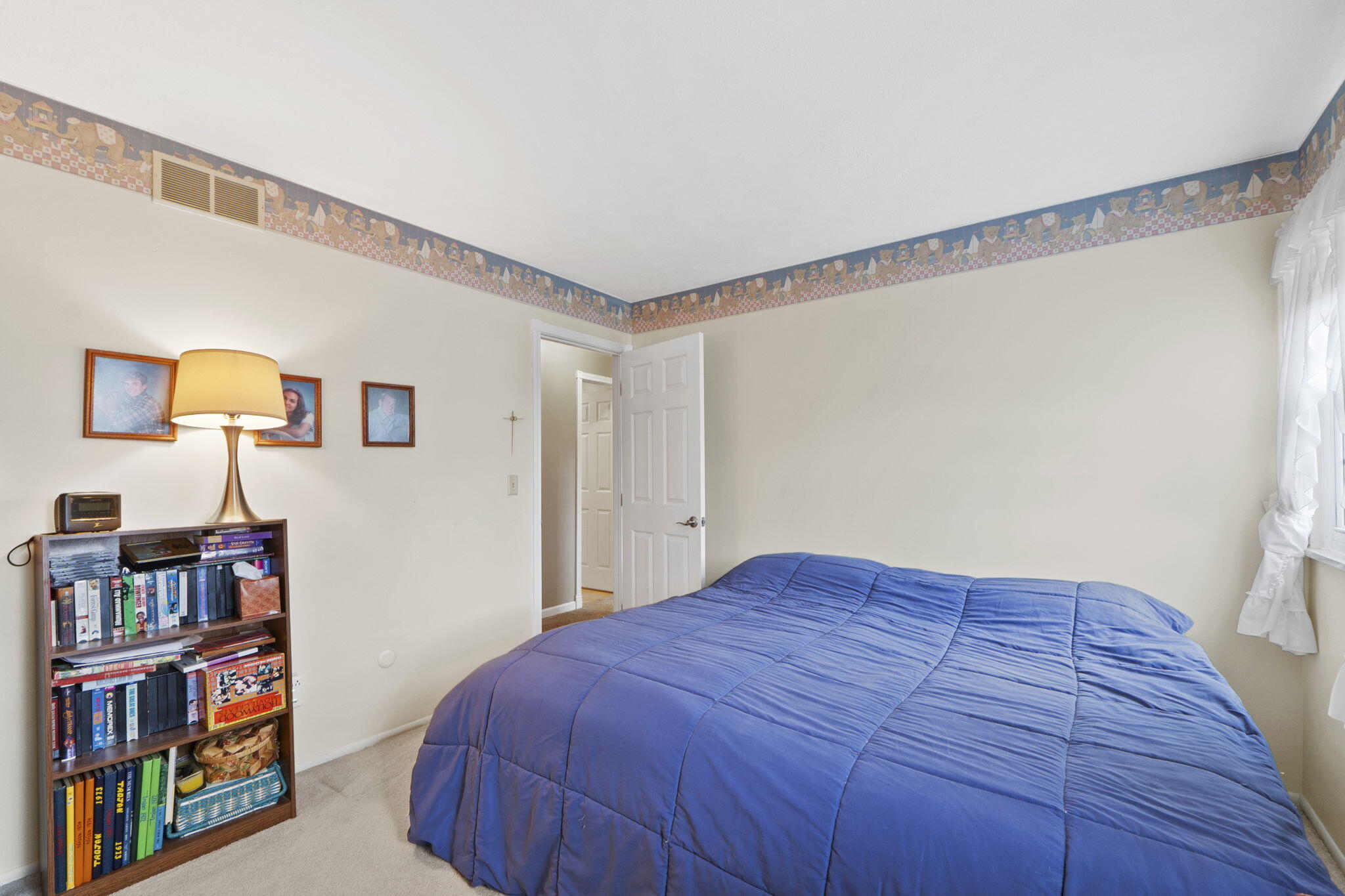 221 Finsbury Lane, Troy, Ohio 45373