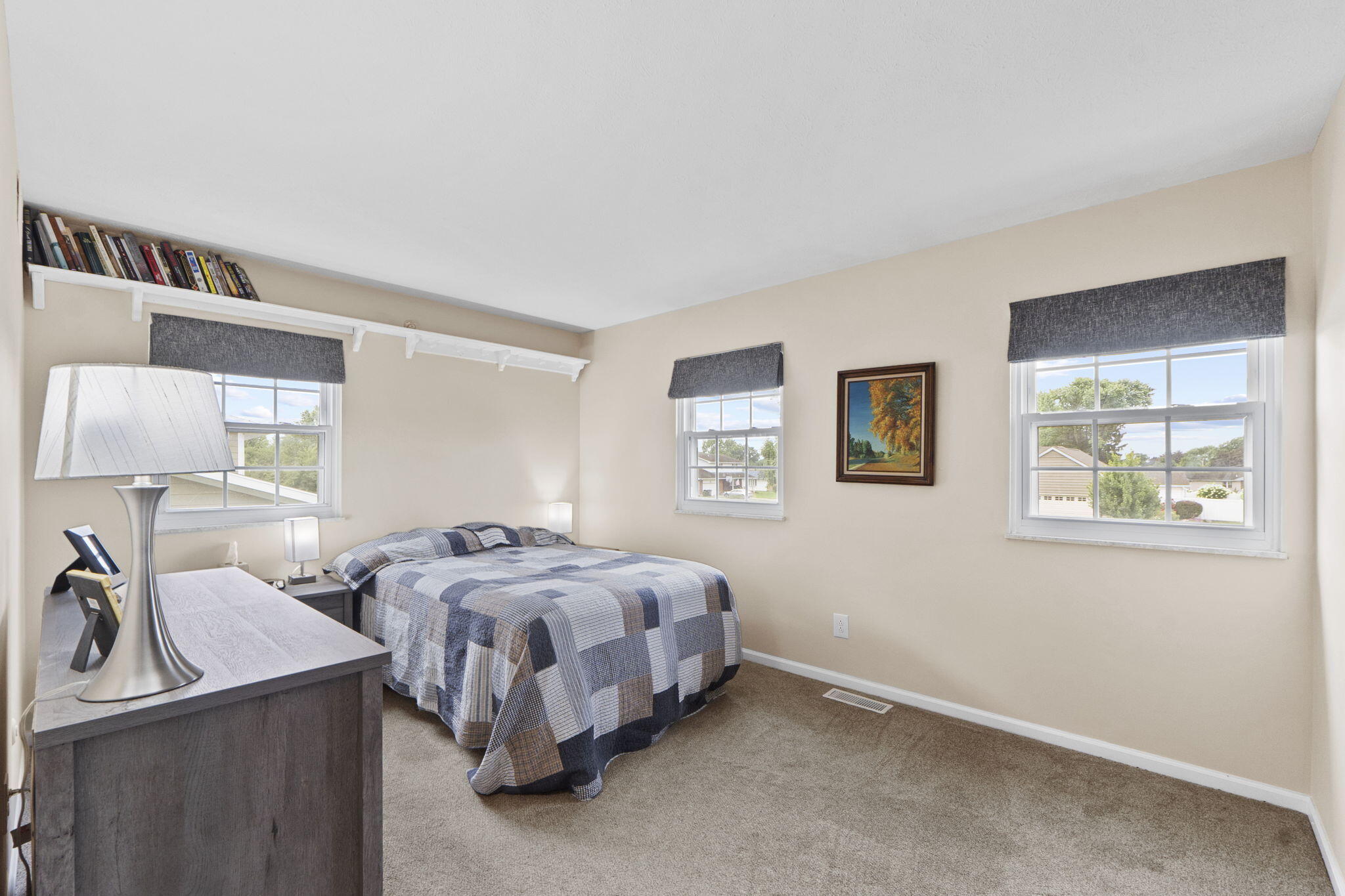 221 Finsbury Lane, Troy, Ohio 45373