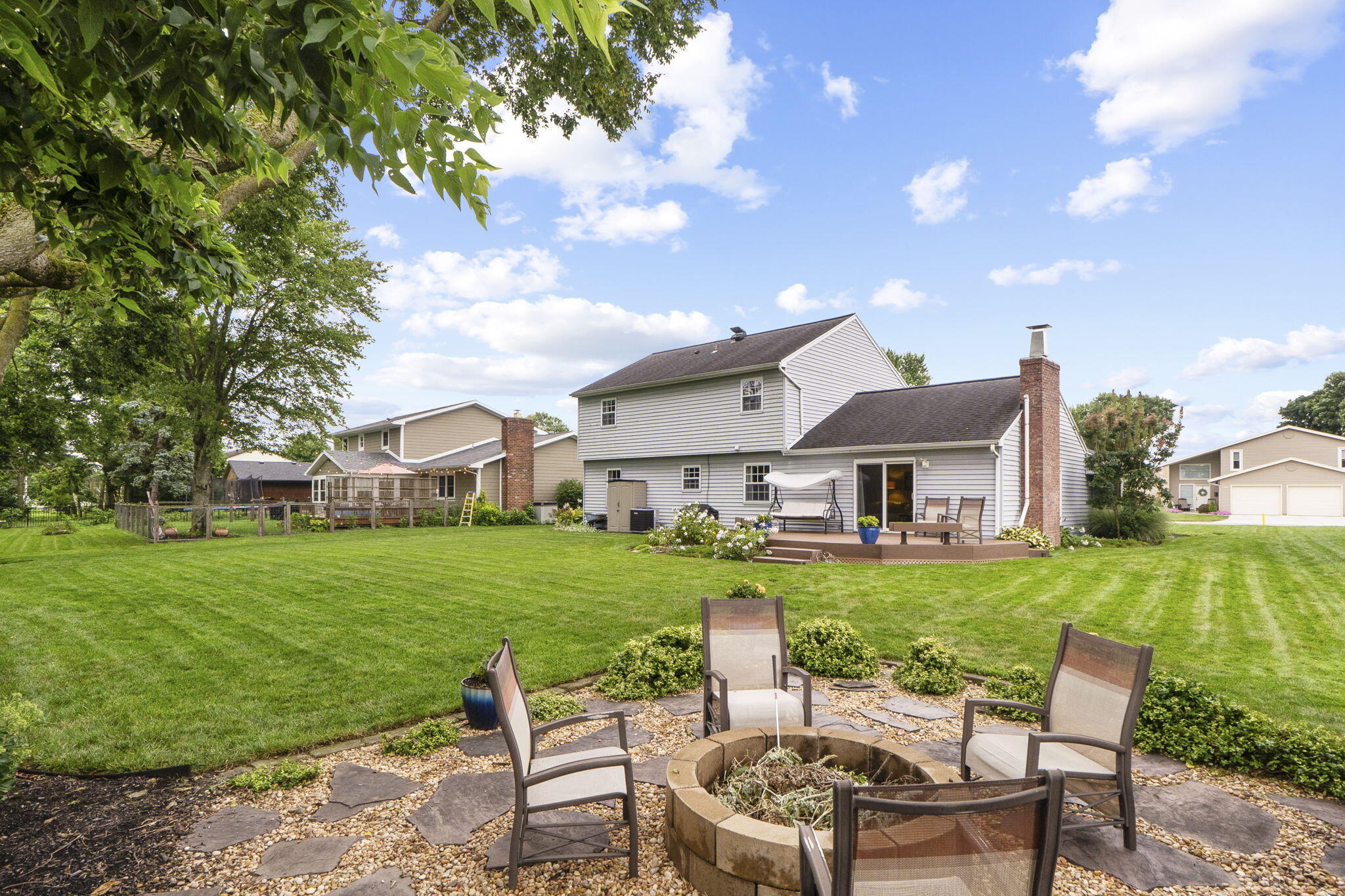 221 Finsbury Lane, Troy, Ohio 45373