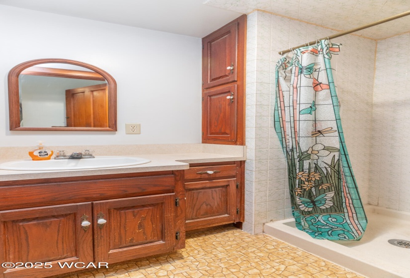 607 Ash Street, Piqua, Ohio, 4 Bedrooms Bedrooms, ,2 BathroomsBathrooms,Residential,For Sale,Ash,305442