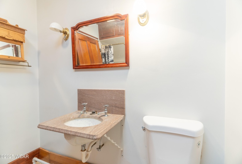 607 Ash Street, Piqua, Ohio, 4 Bedrooms Bedrooms, ,2 BathroomsBathrooms,Residential,For Sale,Ash,305442