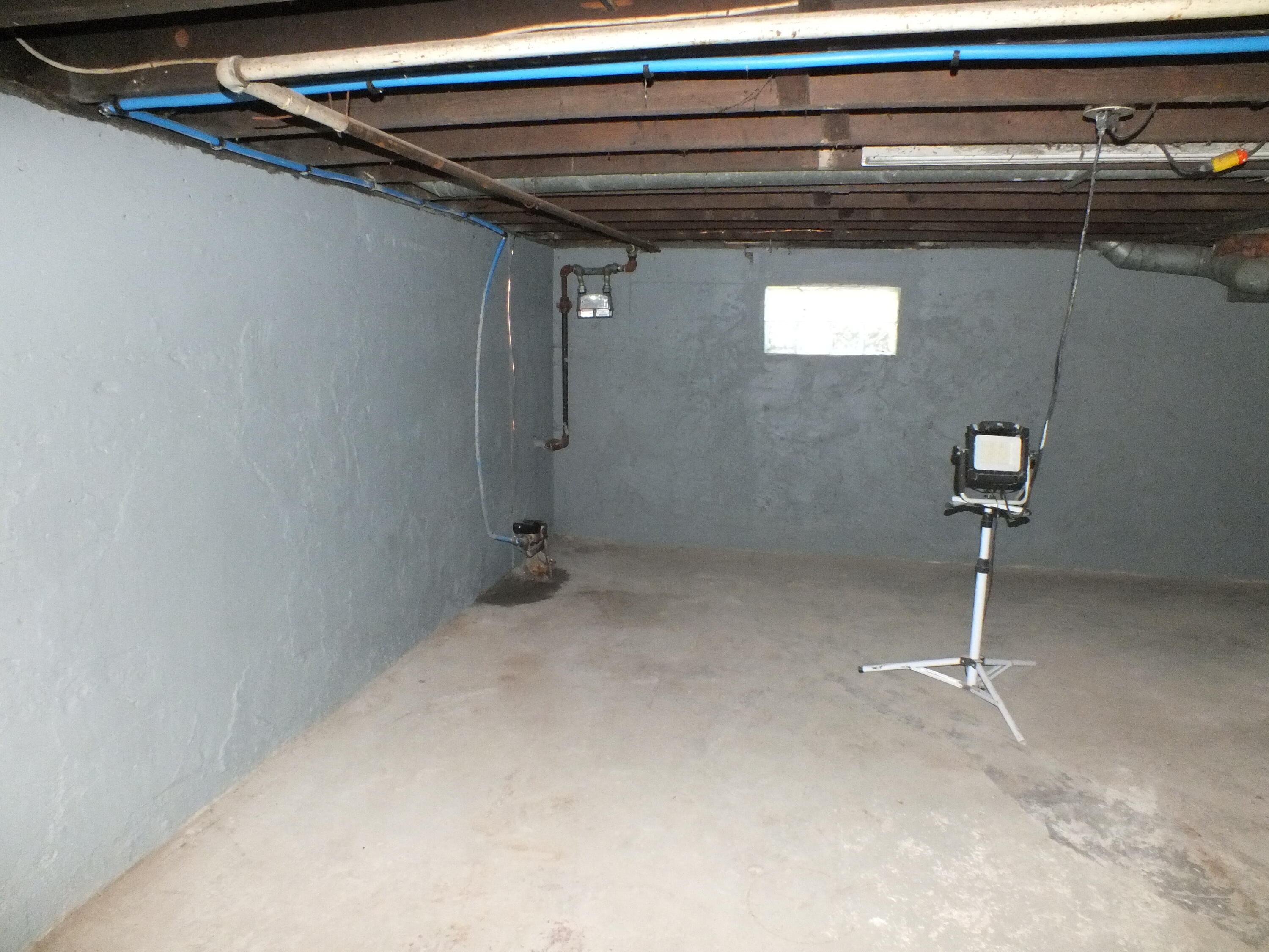 2412 Neva Drive, Dayton, Ohio 45414