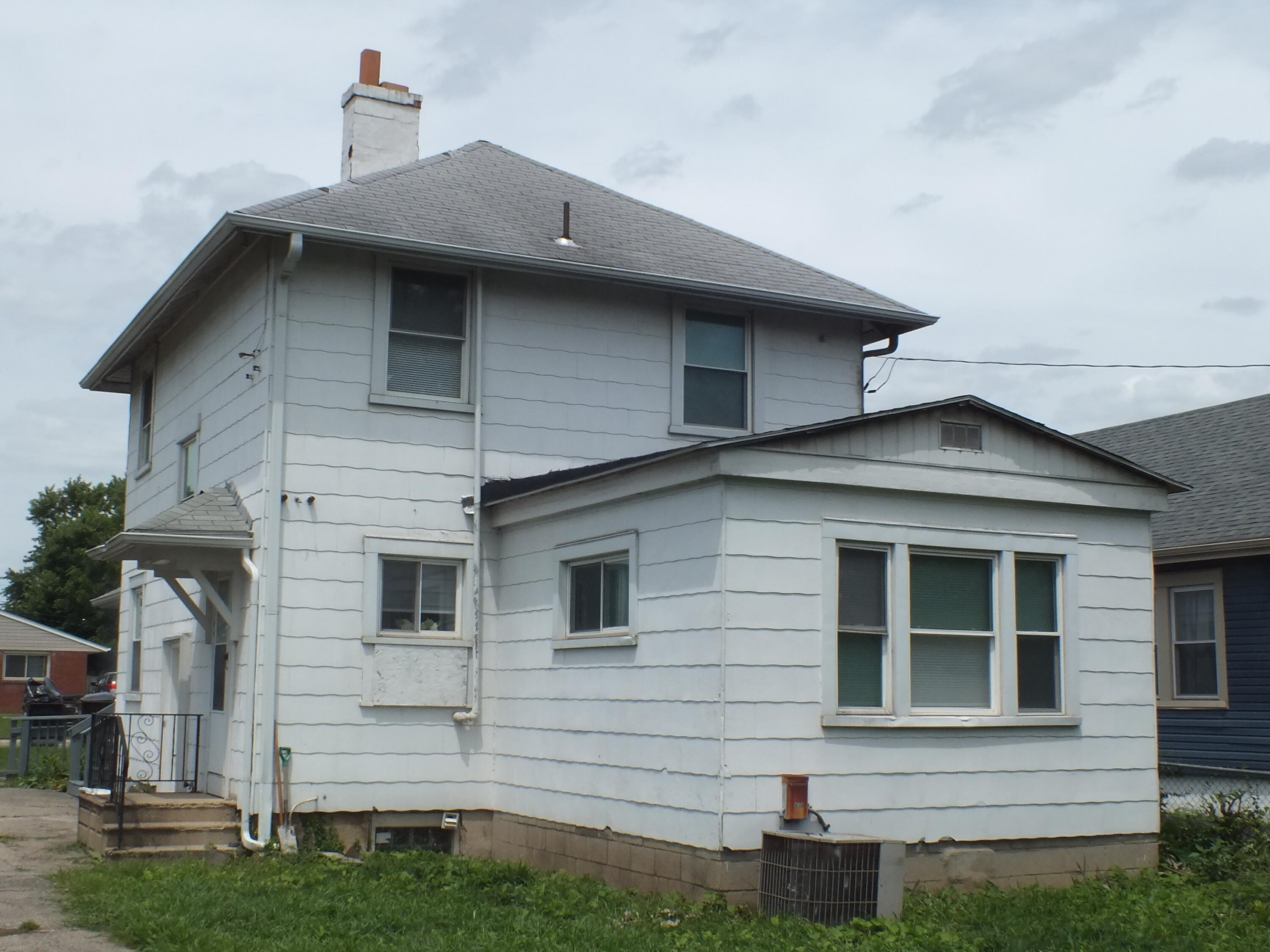 2412 Neva Drive, Dayton, Ohio 45414