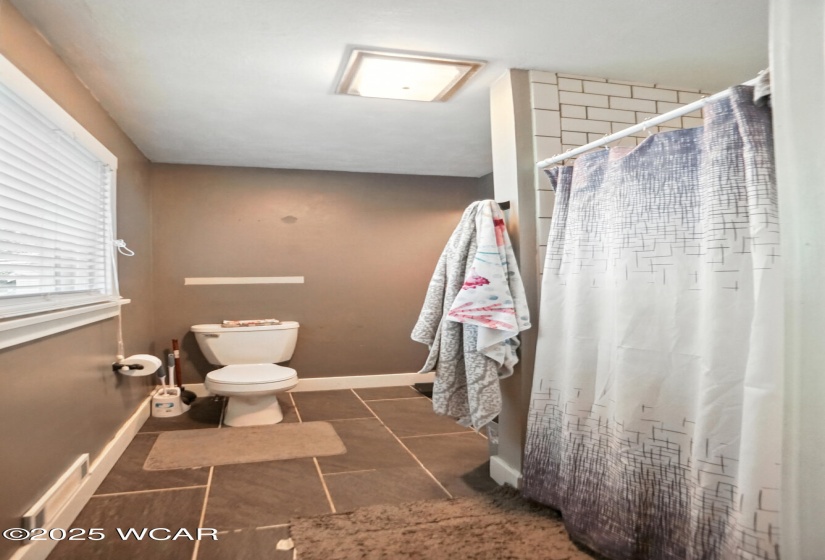 941 Elm Street, Van Wert, Ohio, 4 Bedrooms Bedrooms, ,2 BathroomsBathrooms,Residential,For Sale,Elm,307870