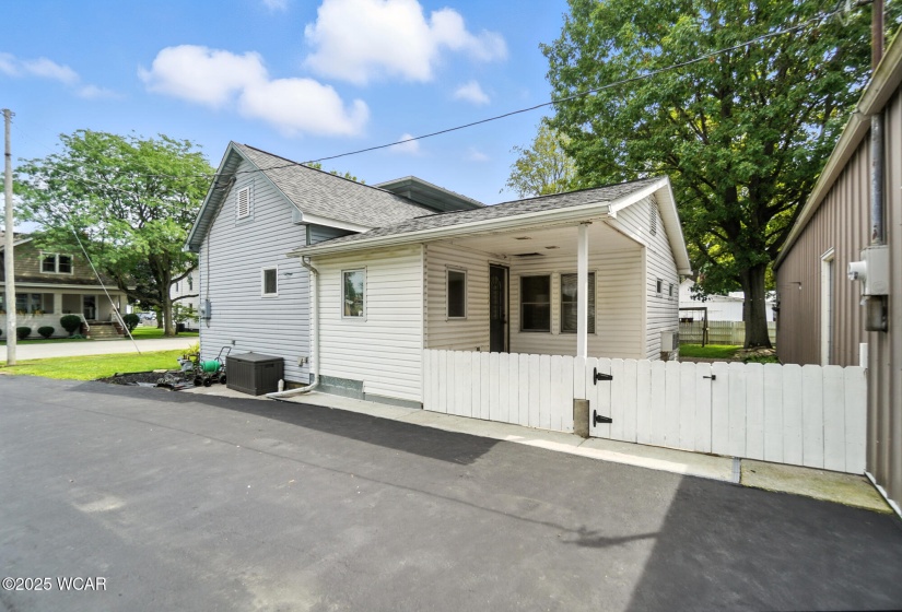 106 Clay Street, Mount Blanchard, Ohio, 4 Bedrooms Bedrooms, ,2 BathroomsBathrooms,Residential,For Sale,Clay,307873