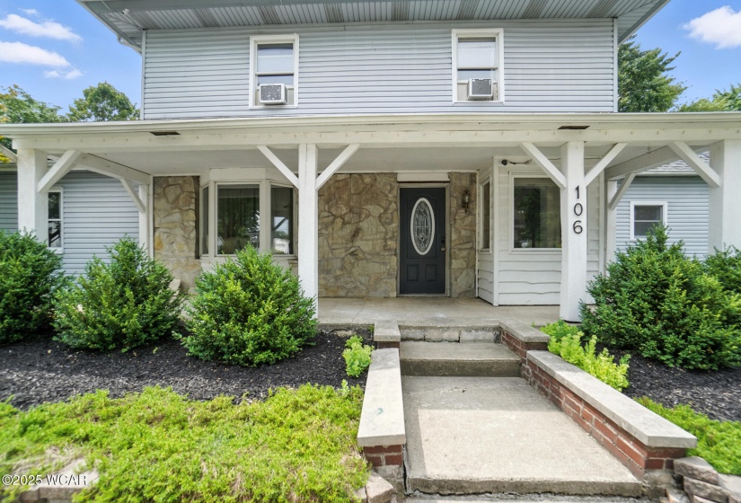 106 Clay Street, Mount Blanchard, Ohio, 4 Bedrooms Bedrooms, ,2 BathroomsBathrooms,Residential,For Sale,Clay,307873