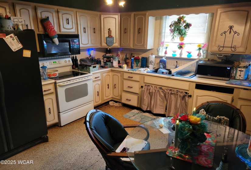 508 N. Johnson Street, Ada, Ohio, 2 Bedrooms Bedrooms, ,2 BathroomsBathrooms,Residential,For Sale,N. Johnson,307876