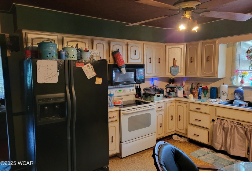 508 N. Johnson Street, Ada, Ohio, 2 Bedrooms Bedrooms, ,2 BathroomsBathrooms,Residential,For Sale,N. Johnson,307876