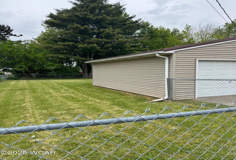 121 Broadway Street, Kenton, Ohio, 4 Bedrooms Bedrooms, ,2 BathroomsBathrooms,Residential,For Sale,Broadway,307245