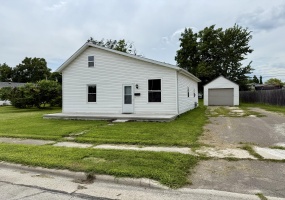 429 Beech Street, Saint Marys, Ohio 45885, 2 Bedrooms Bedrooms, ,1 BathroomBathrooms,Residential,For Sale,Beech,1040493