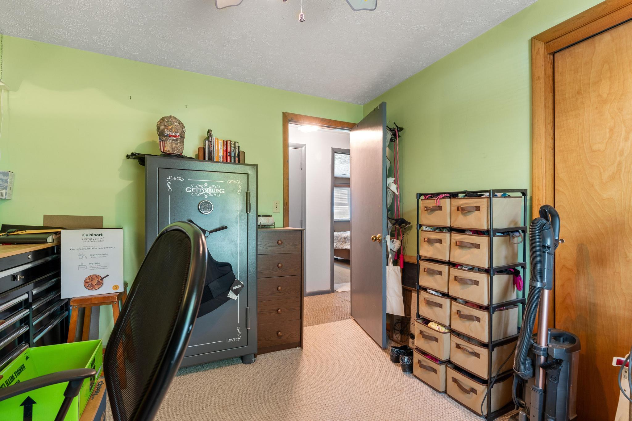 3172 Folk Ream Road, Springfield, Ohio 45502