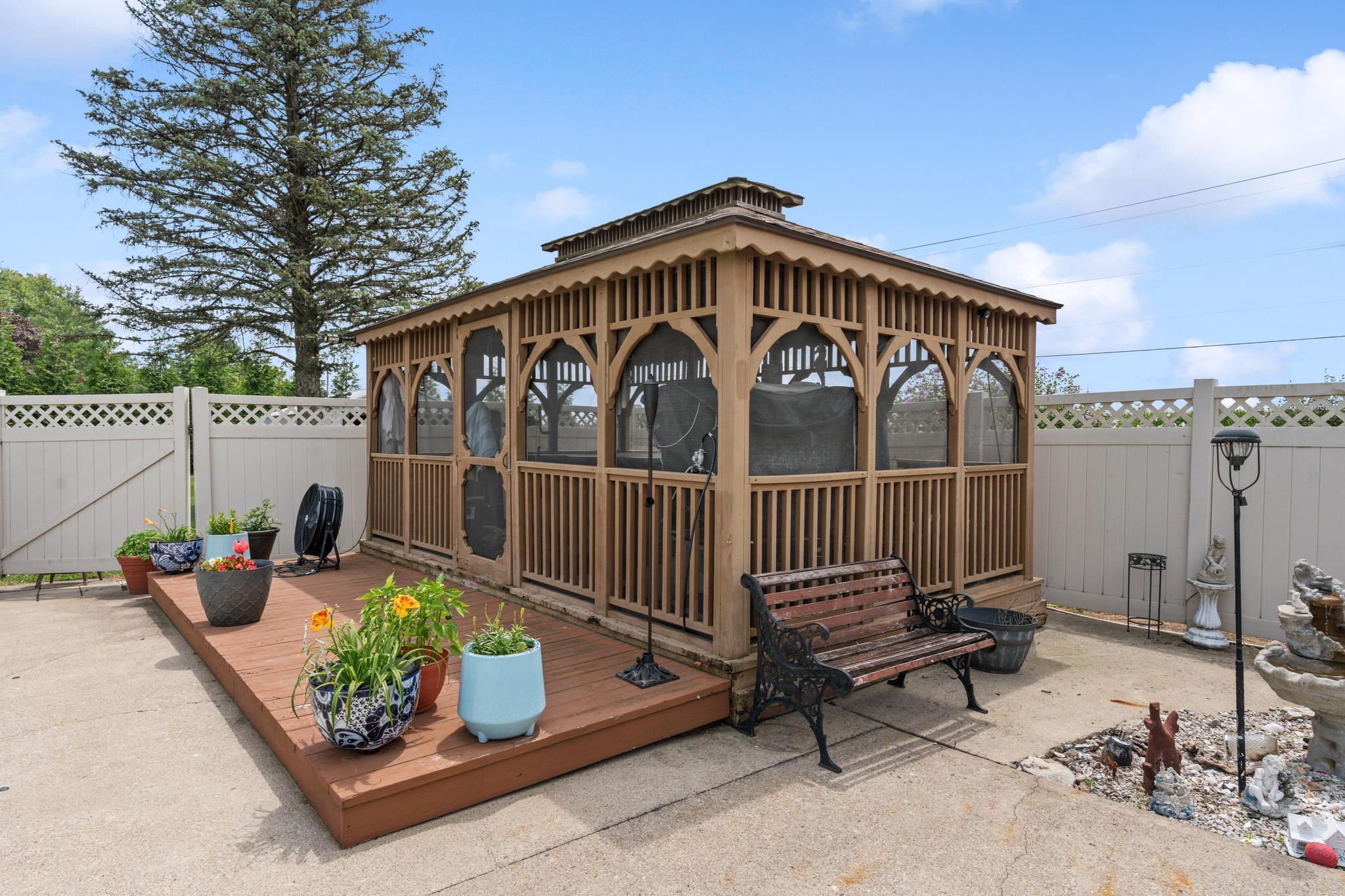 3172 Folk Ream Road, Springfield, Ohio 45502