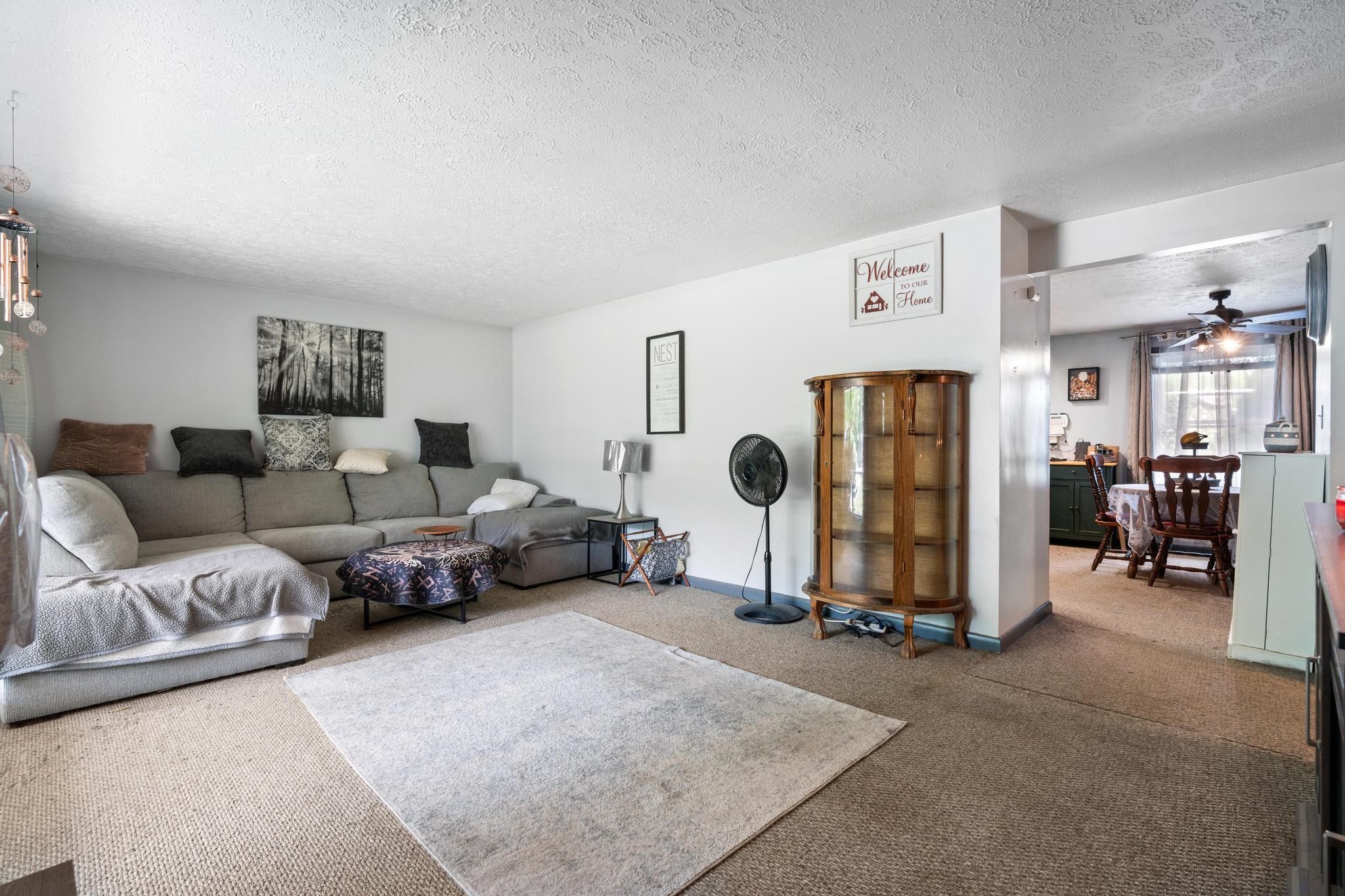 3172 Folk Ream Road, Springfield, Ohio 45502