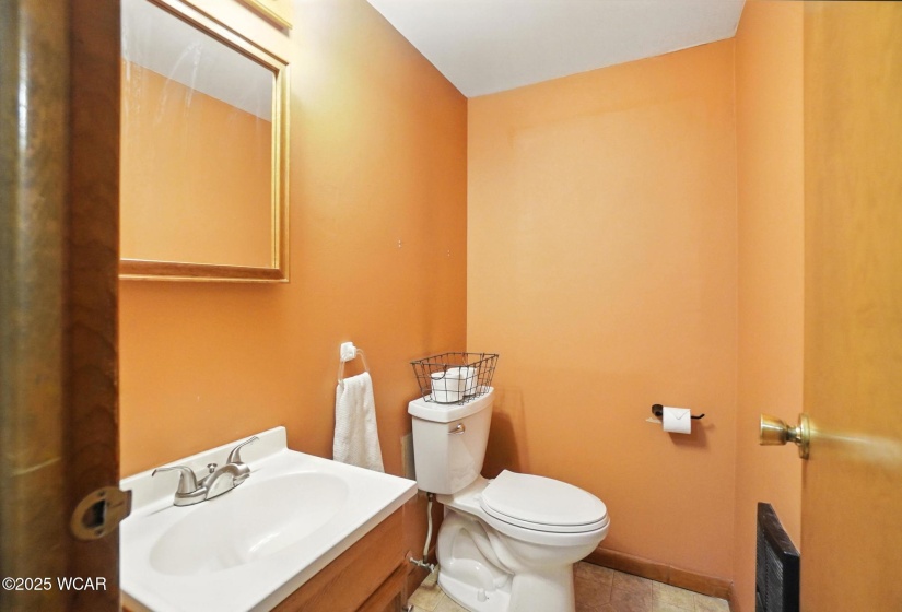 10433 Upp Road, Van Wert, Ohio, 4 Bedrooms Bedrooms, ,2 BathroomsBathrooms,Residential,For Sale,Upp,307814