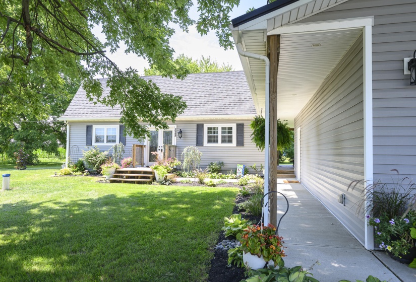 328 S Main-35