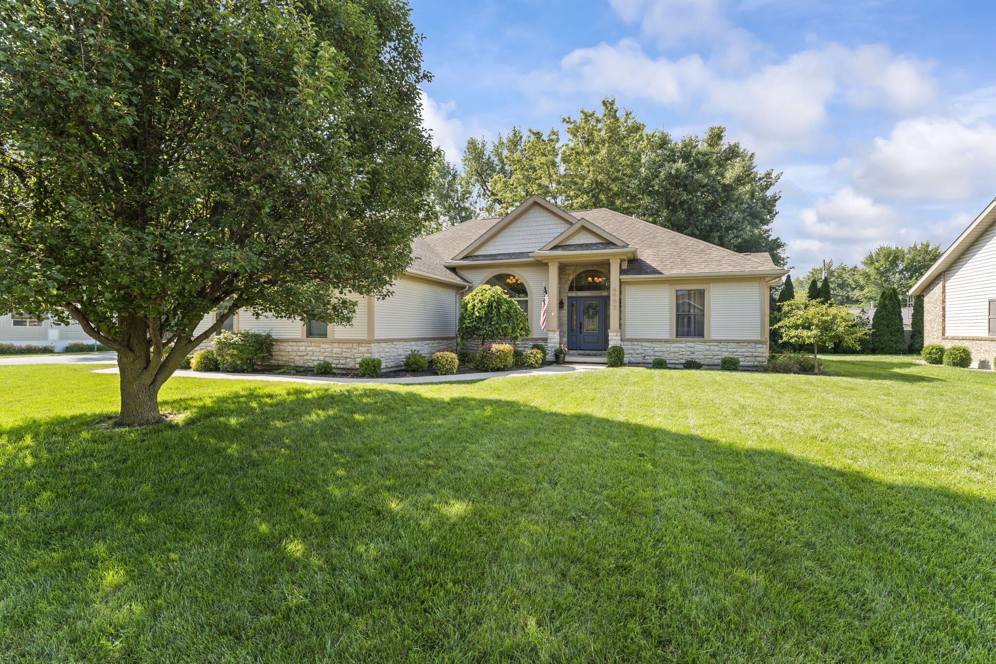 6992 Laketree Court, Celina, Ohio 45822