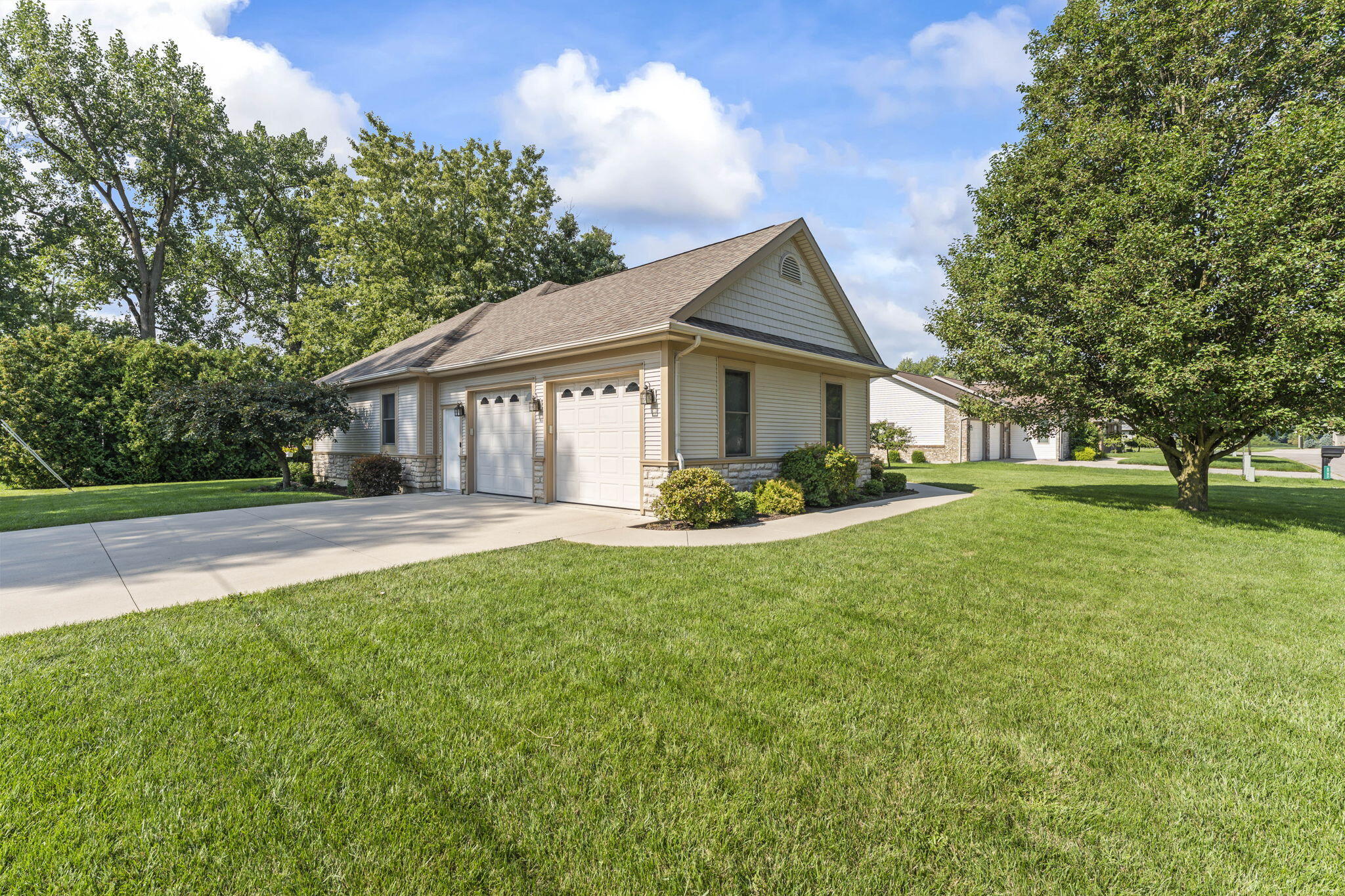 6992 Laketree Court, Celina, Ohio 45822