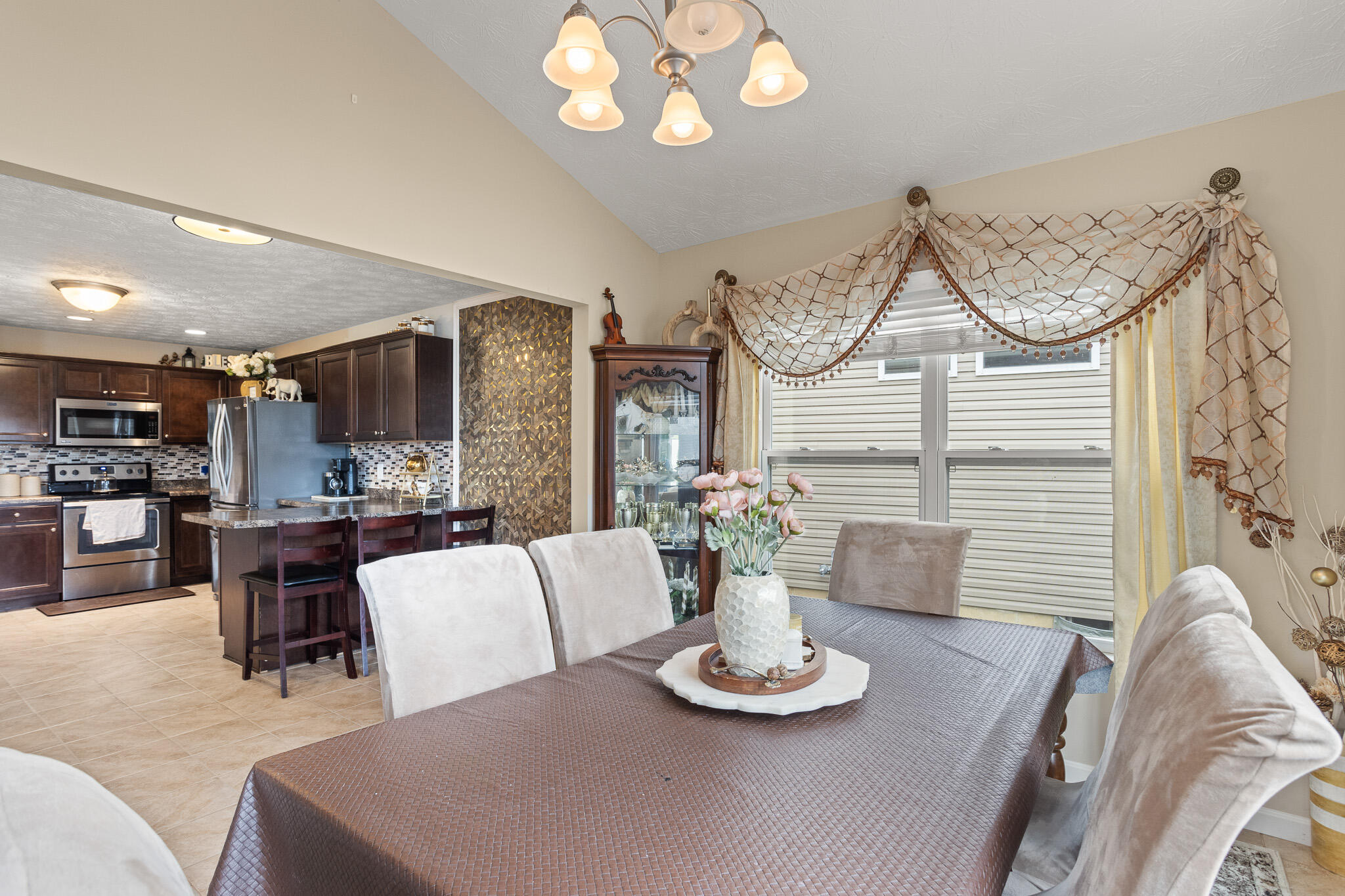4146 Spicebush Drive, Tipp City, Ohio 45371