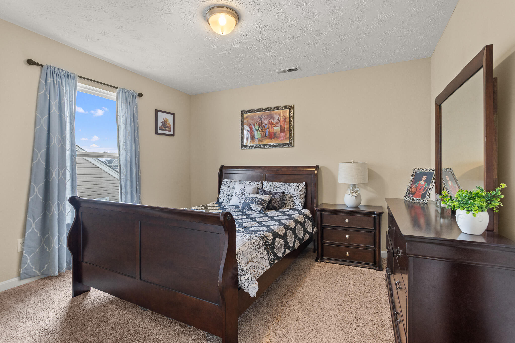 4146 Spicebush Drive, Tipp City, Ohio 45371