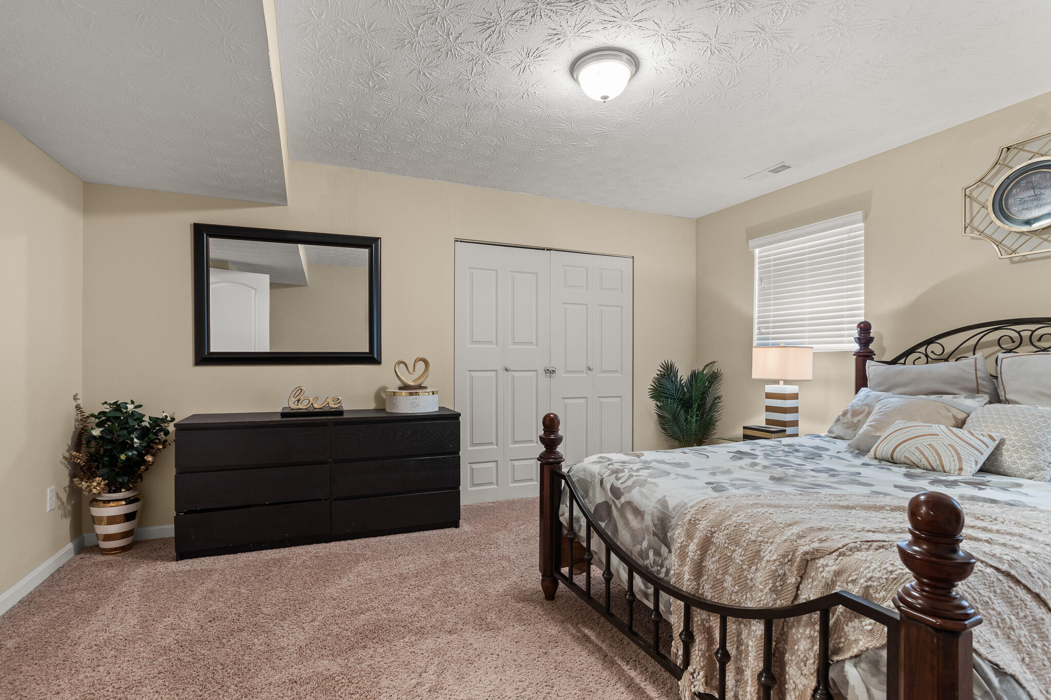 4146 Spicebush Drive, Tipp City, Ohio 45371