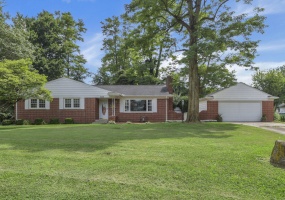 524 Belmont Avenue, Bellefontaine, Ohio 43311, 3 Bedrooms Bedrooms, ,1 BathroomBathrooms,Residential,For Sale,Belmont,1040528